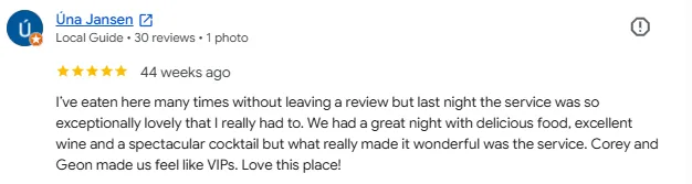 Five-star Google review from Úna Jansen praising Omundo’s food, wine, cocktails and exceptional service
